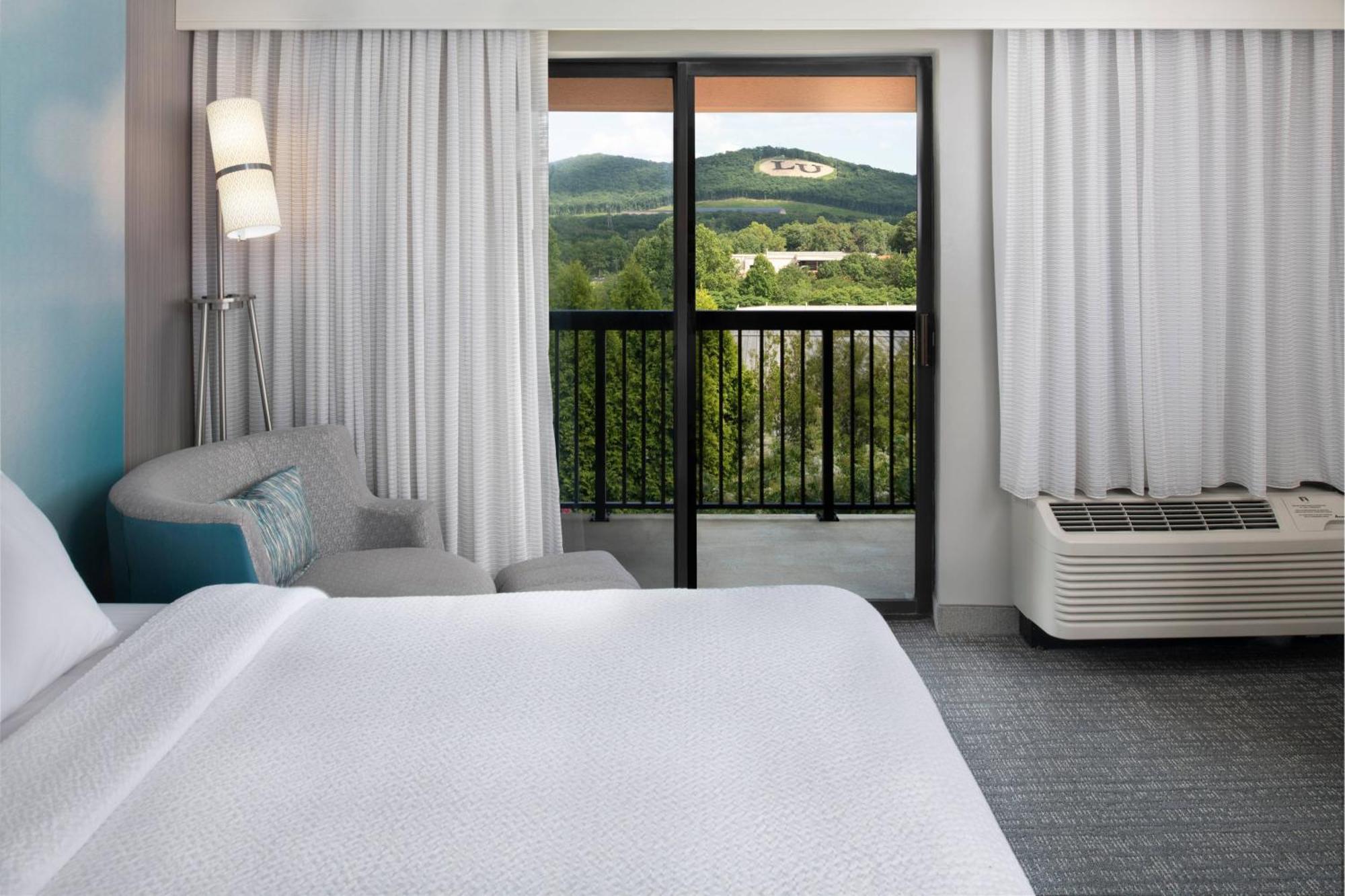 Courtyard By Marriott Lynchburg Otel Dış mekan fotoğraf